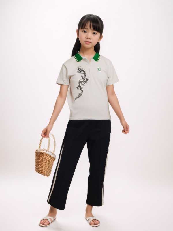 中學校服夏裝展示